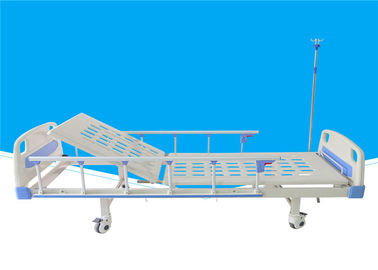 単一の不安定な手動病院用ベッドの金属のハンドルとの物質的な落下保護
